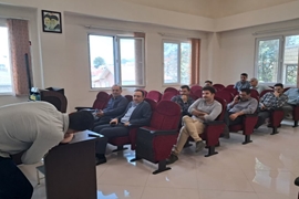 برگزاری کلاس آموزشی احیا و کار با کپسول اکسیژن برای کارشناسان ستاد شهرستان املش